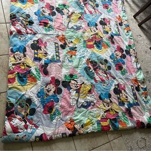 VINTAGE MINNIE MOUSE TWIN COMFORT PACIFIC WALT DISNEY USA MADE FABRIC CRAFT